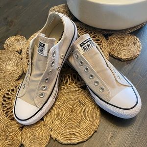 Converse “Chuck Taylor All Star Slips”